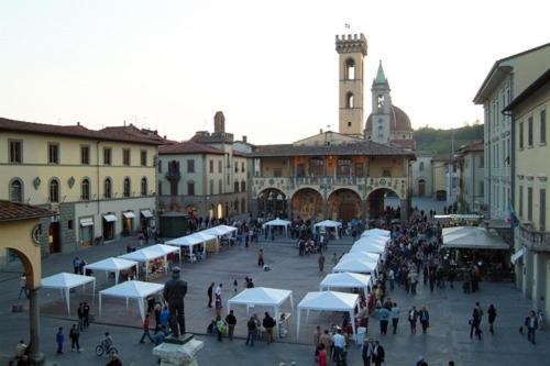 Casa Giulia Apartment San Giovanni Valdarno Luaran gambar